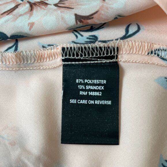 Torrid Goddess Women’s Top Plus Size 3 (3X) Pink Floral Mock Neck Sleeveless NWT - Picture 11 of 12